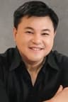 ถกลเกียรติ วีรวรรณ