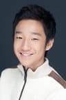 김우석