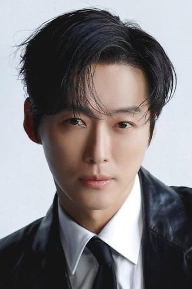 Namkoong Min